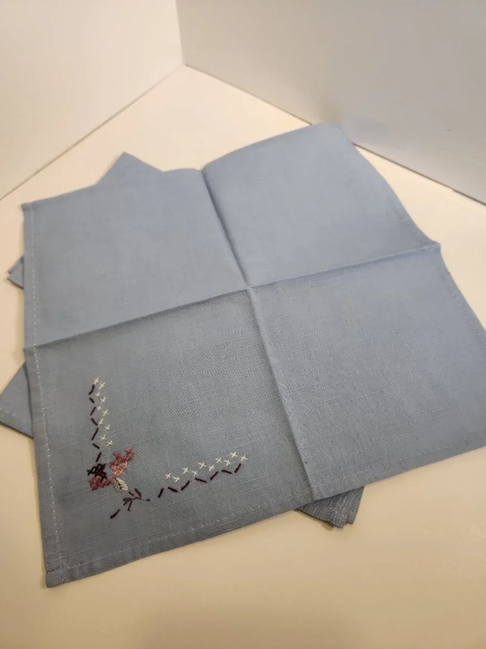 Vintage Colorful  blue Card Tablecloth Set Embroidered 4 napkins